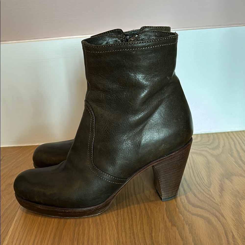 Fiorentini Baker boots size 6 - Picture 3 of 8